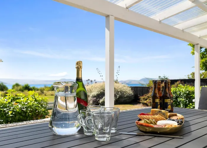 Ngongotaha Lakeside Holiday home *